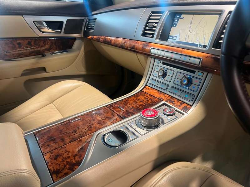 2009 JAGUAR XF 2009 JAGUAR XF