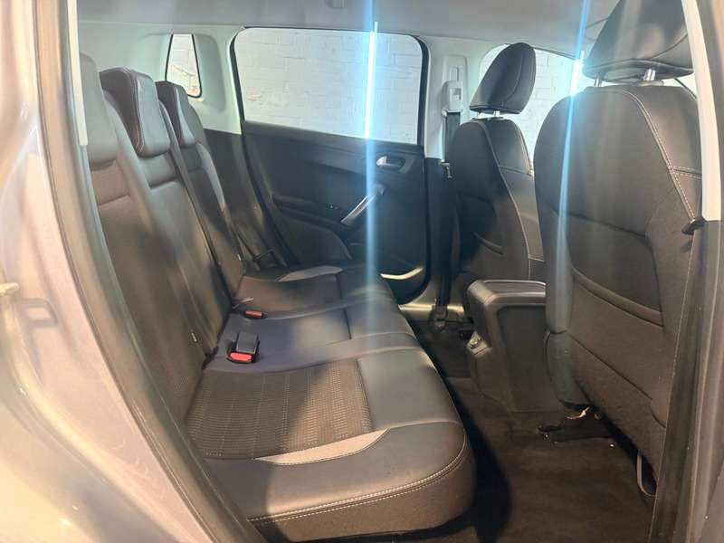 2017 PEUGEOT 2008 2017 PEUGEOT 2008