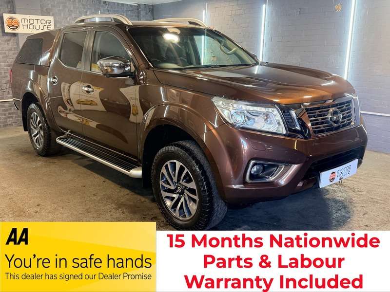 A 2016 NISSAN NAVARA 2.3 dCi Tekna Pickup Double Cab 4WD Euro 5 A 2016 NISSAN NAVARA 2.3 dCi Tekna Pickup Double Cab 4WD Euro 5