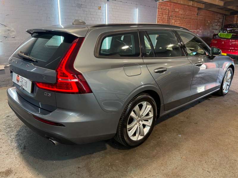 2019 VOLVO V60 2019 VOLVO V60