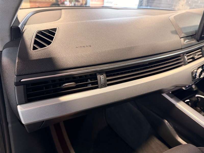 2016 AUDI A4 2016 AUDI A4