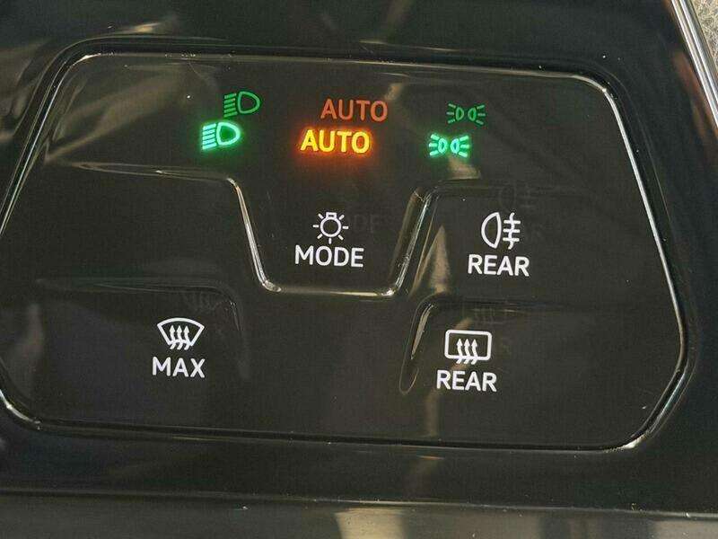 2020 VOLKSWAGEN GOLF 2020 VOLKSWAGEN GOLF