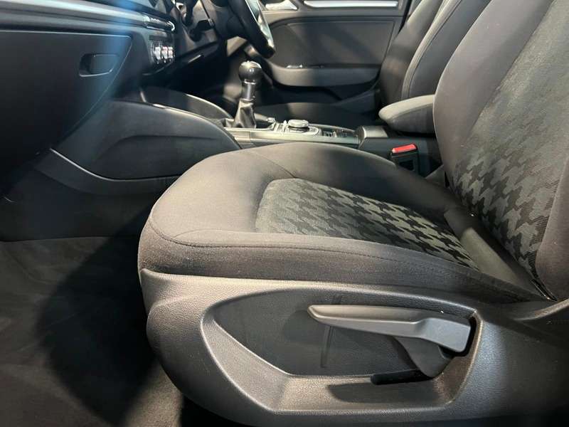 2016 AUDI A3 2016 AUDI A3