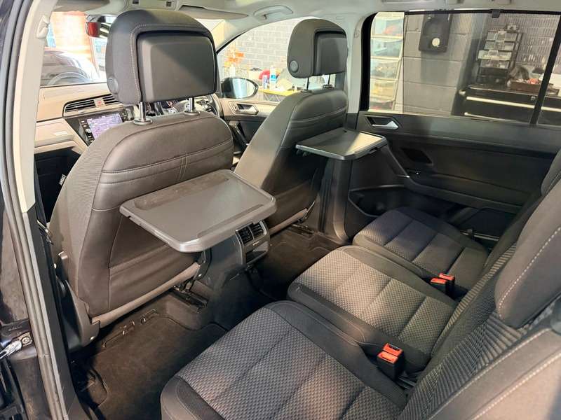 2018 VOLKSWAGEN TOURAN 2018 VOLKSWAGEN TOURAN