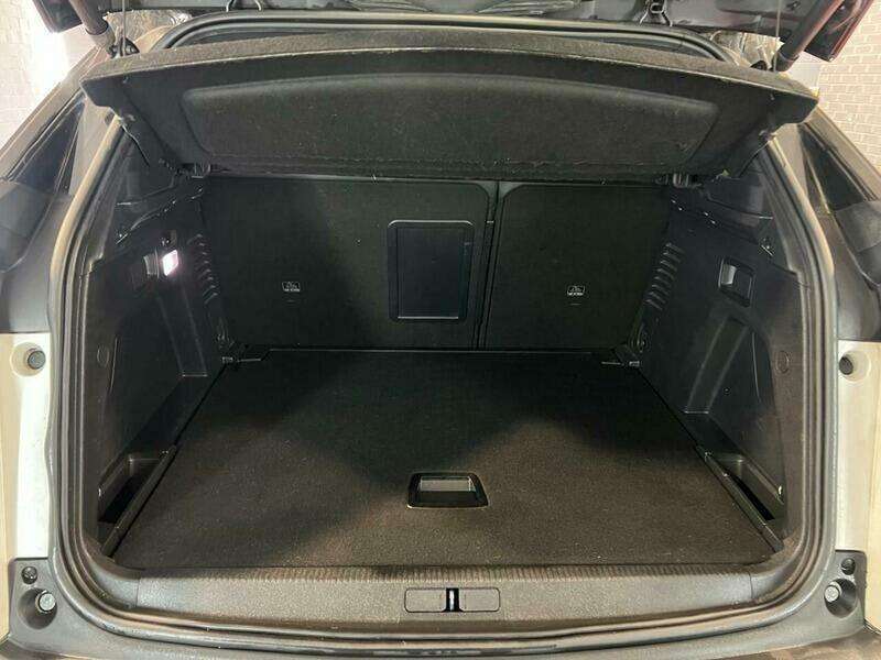 2019 PEUGEOT 3008 2019 PEUGEOT 3008