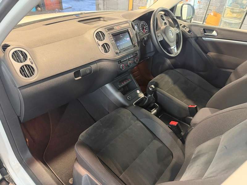 2016 VOLKSWAGEN TIGUAN 2016 VOLKSWAGEN TIGUAN