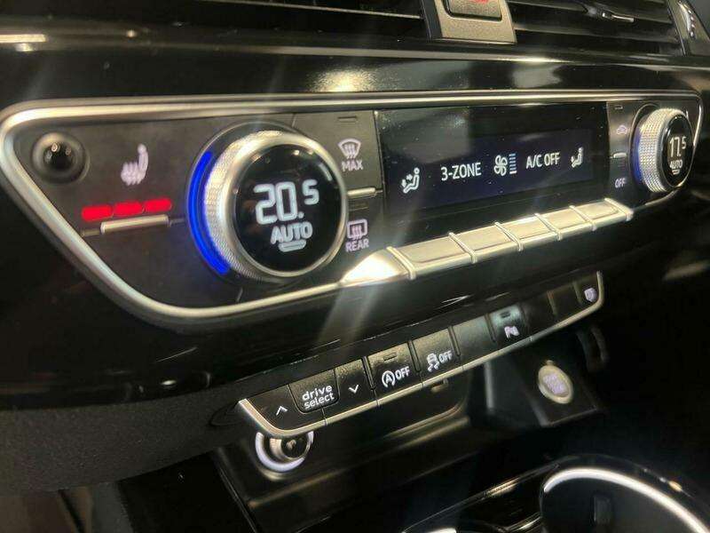 2020 AUDI A4 2020 AUDI A4