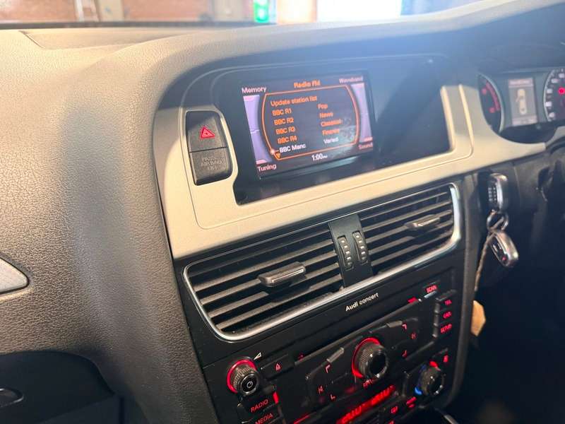 2010 AUDI A4 2010 AUDI A4