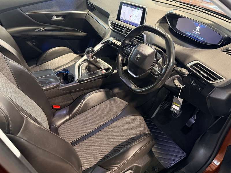 2018 PEUGEOT 3008 2018 PEUGEOT 3008