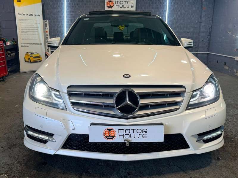 A 2012 MERCEDES-BENZ C CLASS 2.1 C250 CDI BlueEfficiency Sport G-Tronic+ Euro 5 (s/s) A 2012 MERCEDES-BENZ C CLASS 2.1 C250 CDI BlueEfficiency Sport G-Tronic+ Euro 5 (s/s)