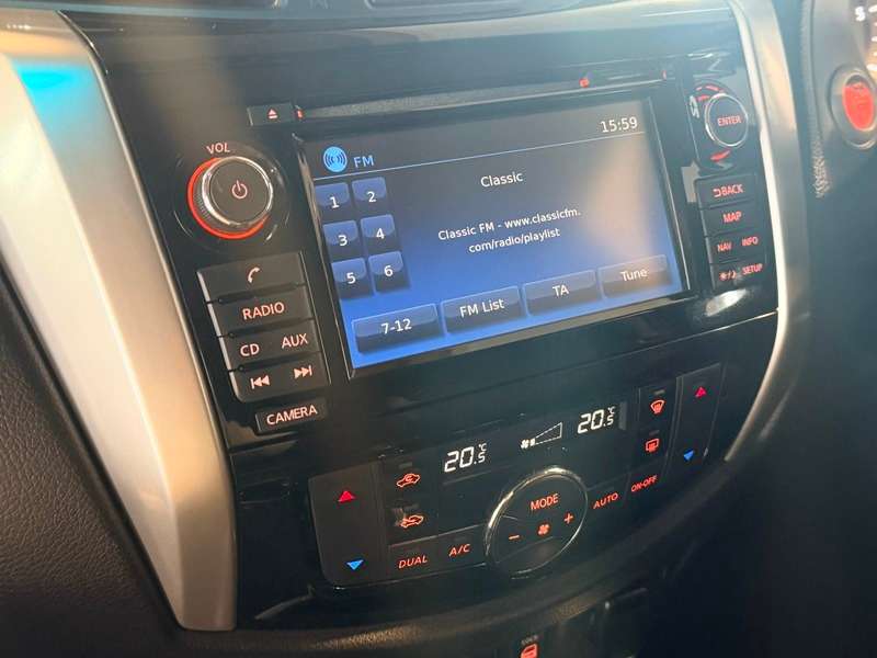 2016 NISSAN NAVARA 2016 NISSAN NAVARA