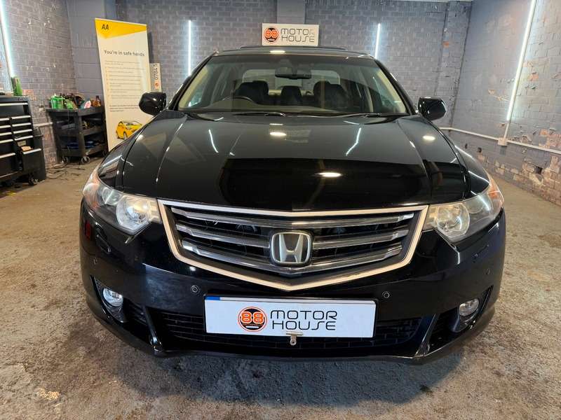 A 2010 HONDA ACCORD 2.2 i-DTEC EX Saloon 4dr Diesel Auto Euro 5 (150 ps) A 2010 HONDA ACCORD 2.2 i-DTEC EX Saloon 4dr Diesel Auto Euro 5 (150 ps)