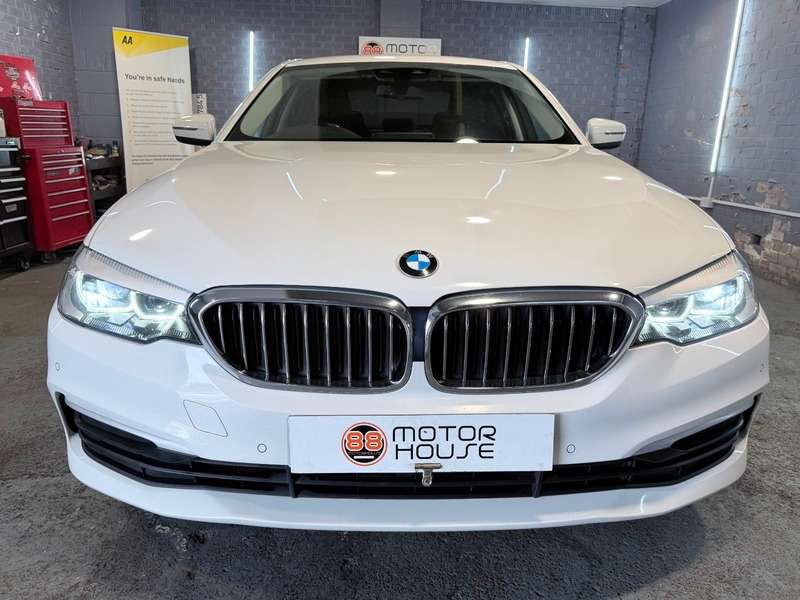 A 2020 BMW 5 SERIES 2.0 520d MHT SE Auto Euro 6 (s/s) A 2020 BMW 5 SERIES 2.0 520d MHT SE Auto Euro 6 (s/s)