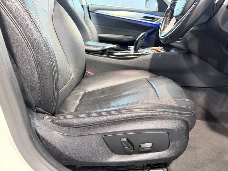 2020 BMW 5 SERIES 2020 BMW 5 SERIES
