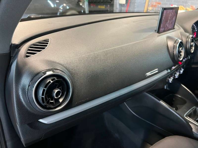 2018 AUDI A3 2018 AUDI A3