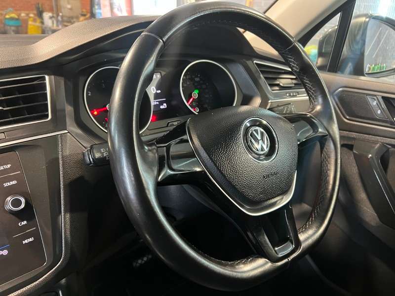 2017 VOLKSWAGEN TIGUAN 2017 VOLKSWAGEN TIGUAN