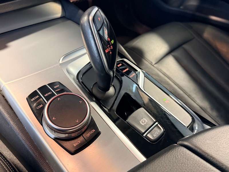 2017 BMW 5 SERIES 2017 BMW 5 SERIES