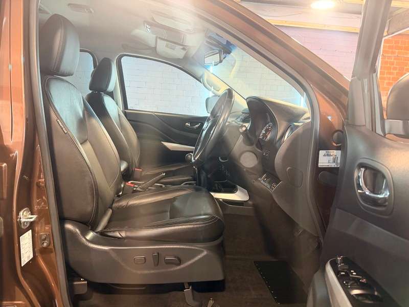 2016 NISSAN NAVARA 2016 NISSAN NAVARA