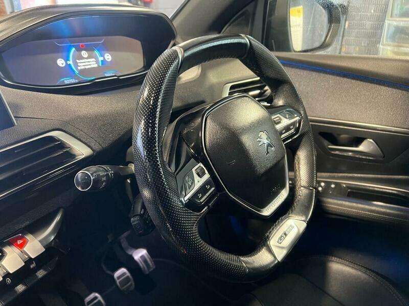 2019 PEUGEOT 3008 2019 PEUGEOT 3008