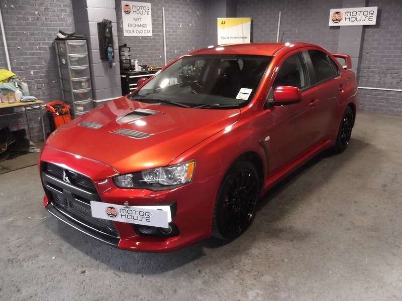A 2009 MITSUBISHI LANCER 2.0T EVO X GSR FQ-300 Saloon 4dr Petrol SST 4WD Euro 4 (290 ps) A 2009 MITSUBISHI LANCER 2.0T EVO X GSR FQ-300 Saloon 4dr Petrol SST 4WD Euro 4 (290 ps)