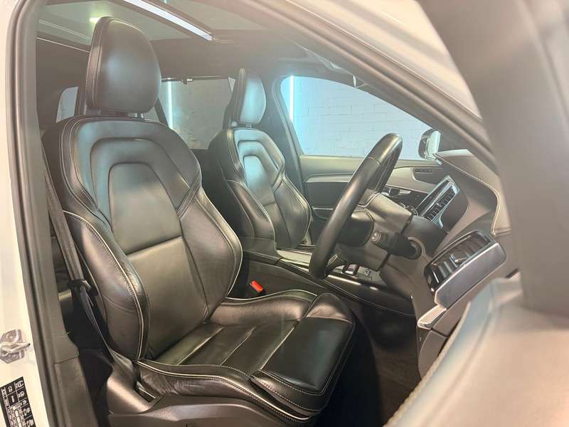 2020 VOLVO XC90 2020 VOLVO XC90