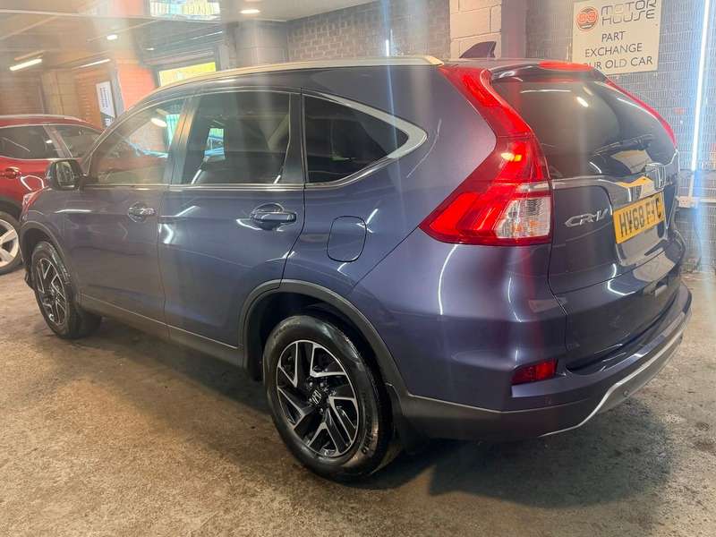 A 2018 HONDA CR-V 1.6 i-DTEC SE Plus Navi SUV 5dr Diesel 4WD Euro 6 (160 ps) A 2018 HONDA CR-V 1.6 i-DTEC SE Plus Navi SUV 5dr Diesel 4WD Euro 6 (160 ps)