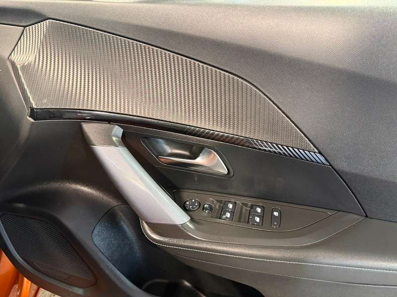 2020 PEUGEOT 2008 2020 PEUGEOT 2008