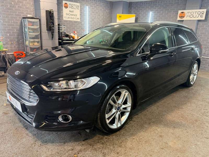 A 2015 FORD MONDEO 2.0 TDCi Titanium Euro 6 (s/s) A 2015 FORD MONDEO 2.0 TDCi Titanium Euro 6 (s/s)