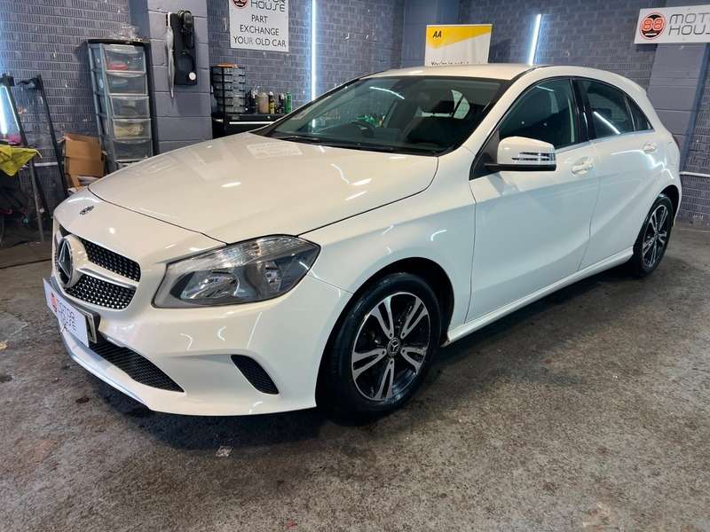 A 2017 MERCEDES-BENZ A CLASS 1.6 A160 SE Euro 6 (s/s) A 2017 MERCEDES-BENZ A CLASS 1.6 A160 SE Euro 6 (s/s)