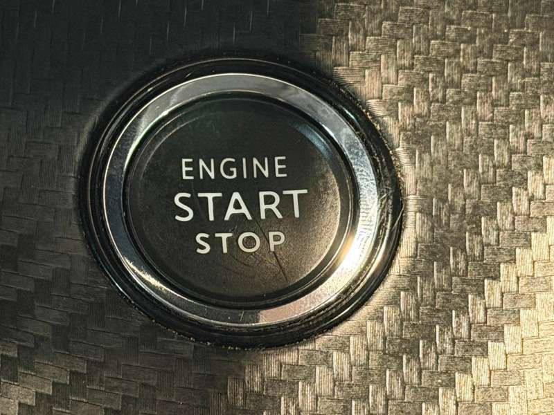 2020 PEUGEOT 2008 2020 PEUGEOT 2008