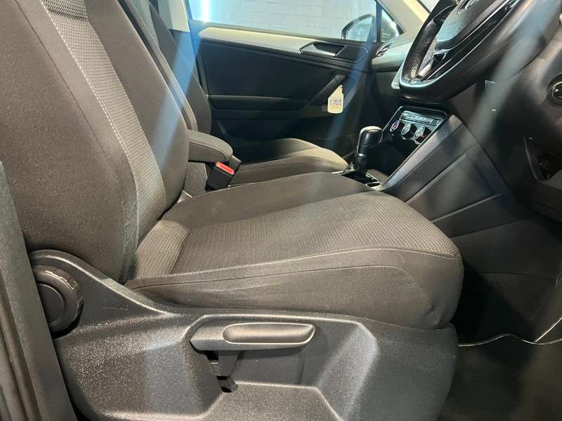 2017 VOLKSWAGEN TIGUAN 2017 VOLKSWAGEN TIGUAN