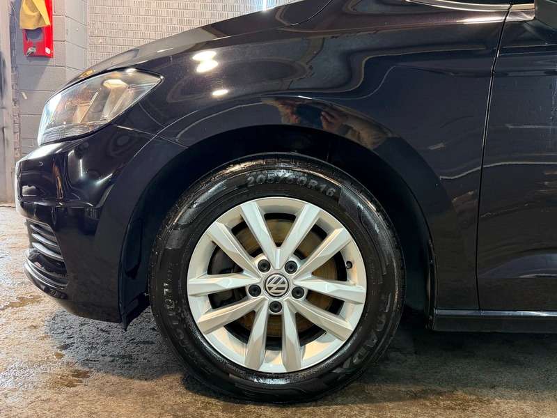 2018 VOLKSWAGEN TOURAN 2018 VOLKSWAGEN TOURAN