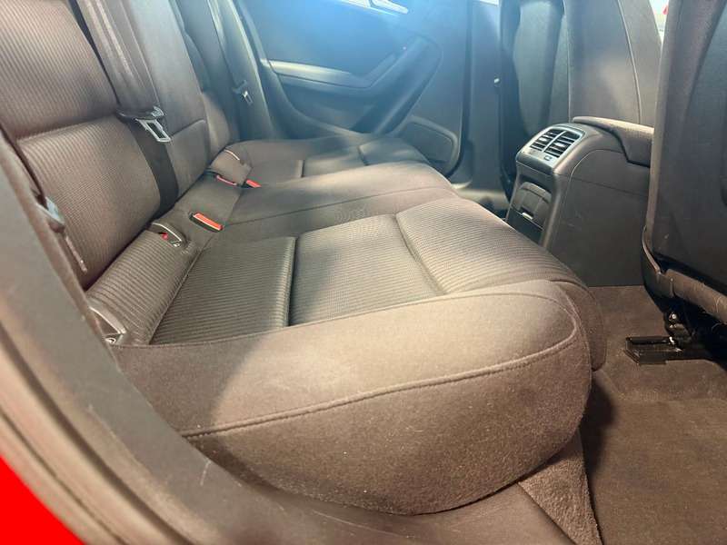 2010 AUDI A4 2010 AUDI A4