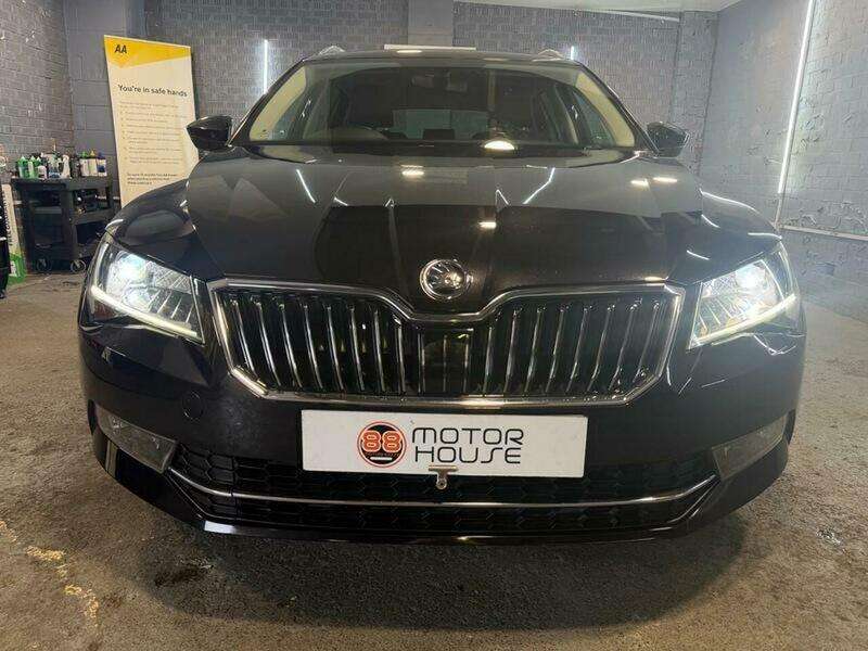A 2016 SKODA SUPERB 2.0 TDI SE L Executive 4WD Euro 6 (s/s) A 2016 SKODA SUPERB 2.0 TDI SE L Executive 4WD Euro 6 (s/s)