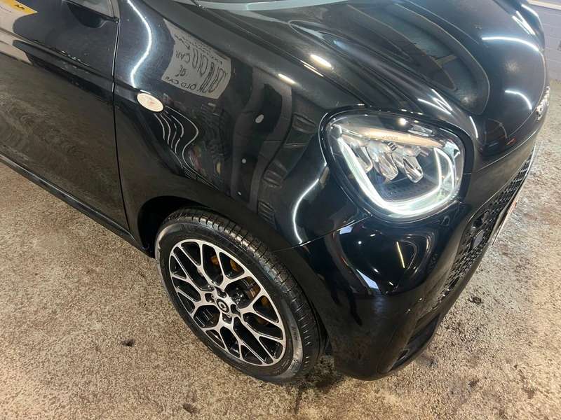 2021 SMART FORFOUR 2021 SMART FORFOUR