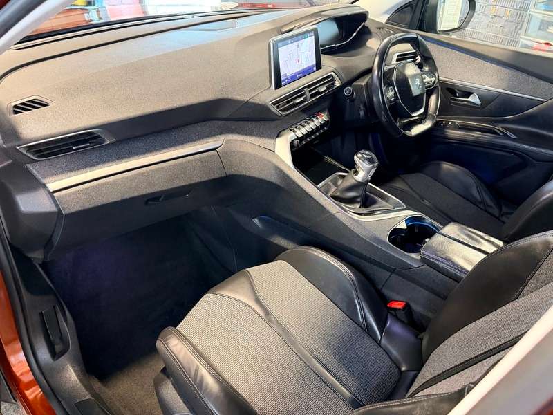 2018 PEUGEOT 3008 2018 PEUGEOT 3008
