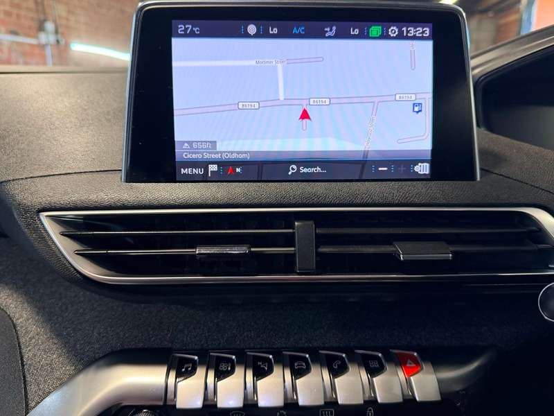 2018 PEUGEOT 3008 2018 PEUGEOT 3008