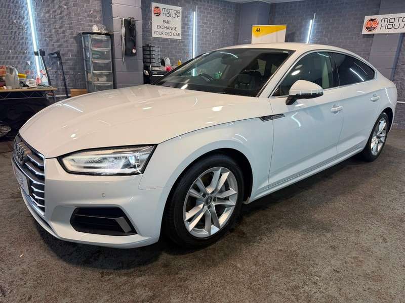A 2017 AUDI A5 2.0 TDI ultra Sport Sportback Euro 6 (s/s) A 2017 AUDI A5 2.0 TDI ultra Sport Sportback Euro 6 (s/s)