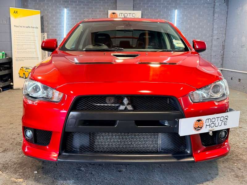 A 2009 MITSUBISHI LANCER 2.0T EVO X GSR FQ-300 SST 4WD Euro 4 A 2009 MITSUBISHI LANCER 2.0T EVO X GSR FQ-300 SST 4WD Euro 4
