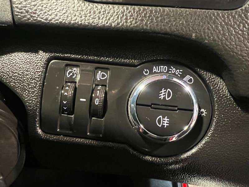 2016 VAUXHALL INSIGNIA 2016 VAUXHALL INSIGNIA