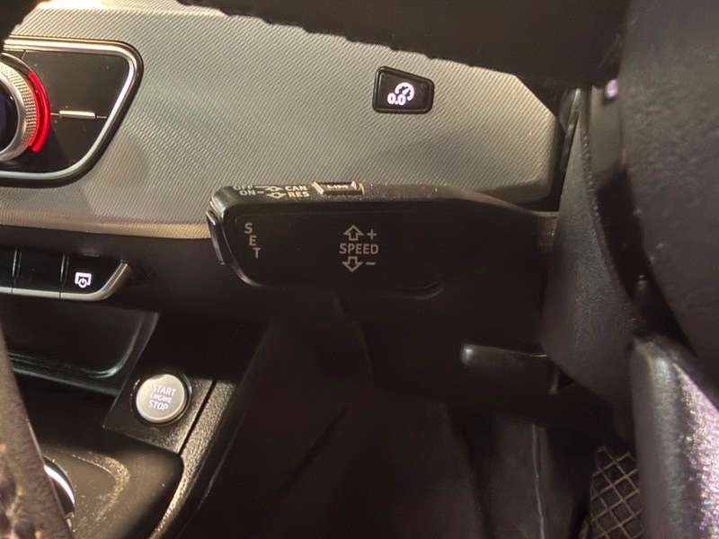 2016 AUDI A4 2016 AUDI A4