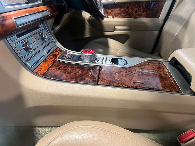 2009 JAGUAR XF 2009 JAGUAR XF