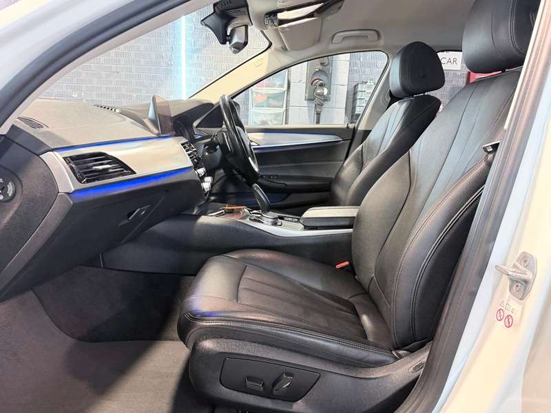 2020 BMW 5 SERIES 2020 BMW 5 SERIES