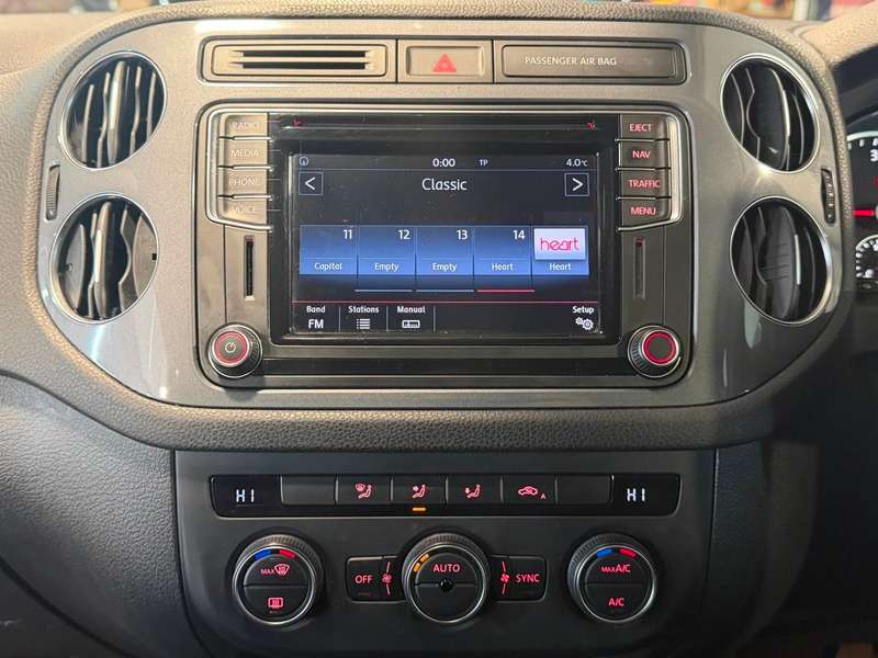 2016 VOLKSWAGEN TIGUAN 2016 VOLKSWAGEN TIGUAN