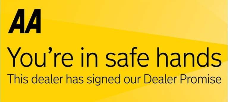 A 2016 NISSAN NAVARA 2.3 dCi Tekna Pickup Double Cab 4WD Euro 5 A 2016 NISSAN NAVARA 2.3 dCi Tekna Pickup Double Cab 4WD Euro 5