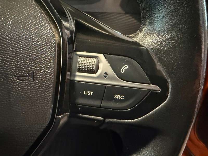 2020 PEUGEOT 2008 2020 PEUGEOT 2008