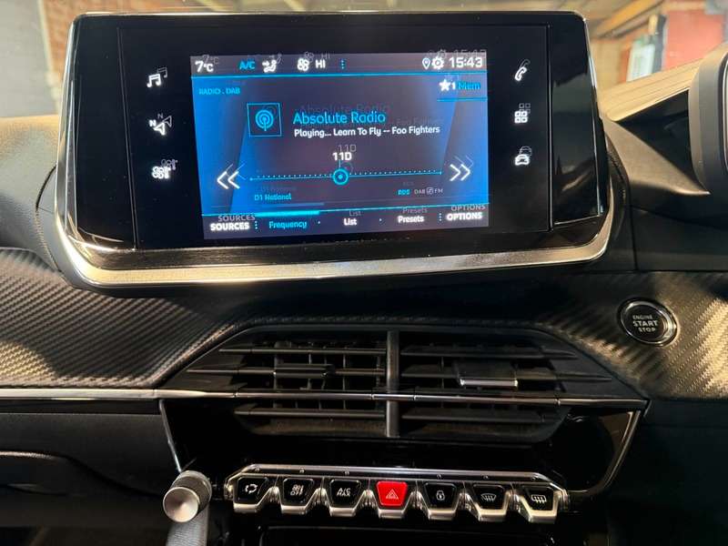 2020 PEUGEOT 2008 2020 PEUGEOT 2008