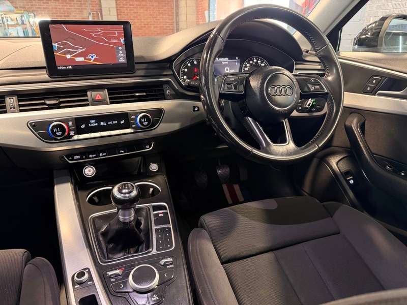 2016 AUDI A4 2016 AUDI A4