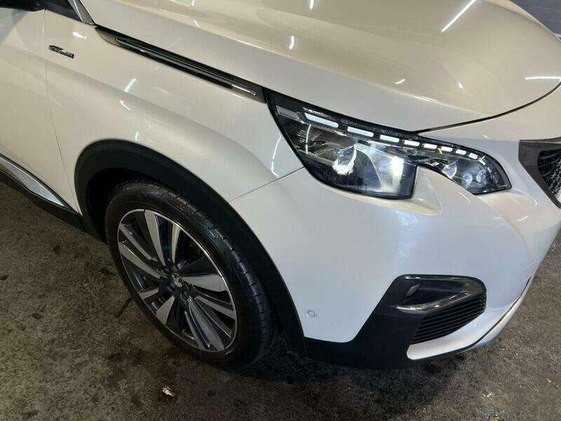 2019 PEUGEOT 3008 2019 PEUGEOT 3008