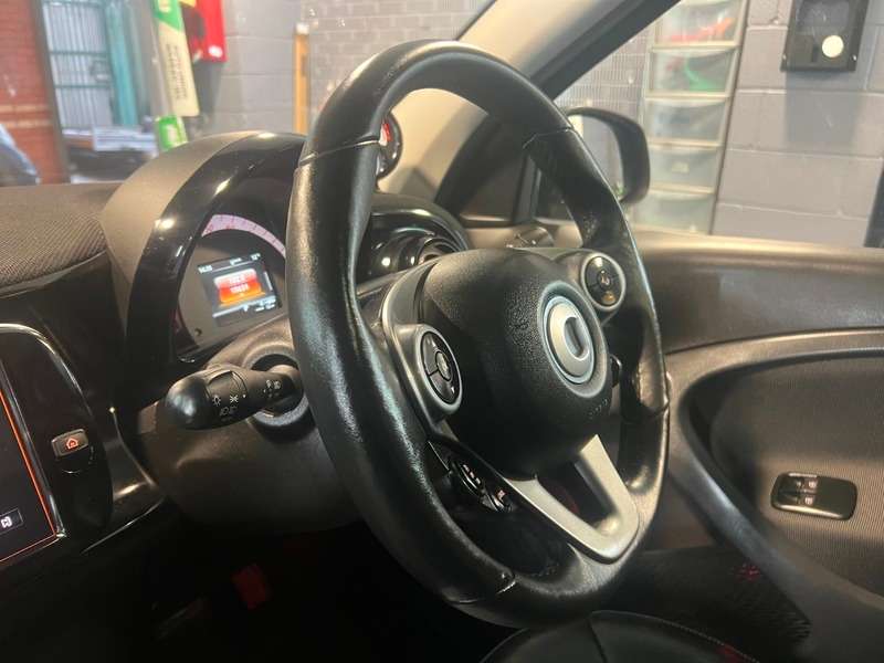 2021 SMART FORFOUR 2021 SMART FORFOUR